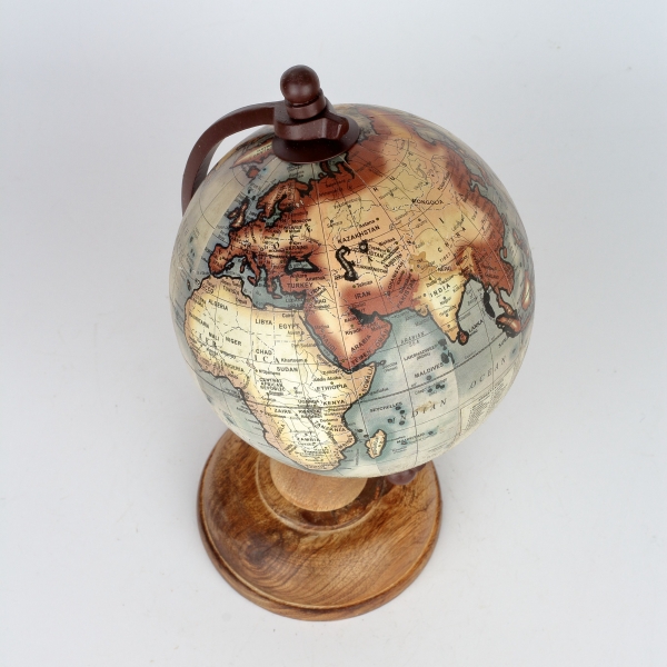 Stolní globus s dřevěným půlpoledníkem 26cm