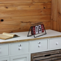 Stolní kalendář 27cm