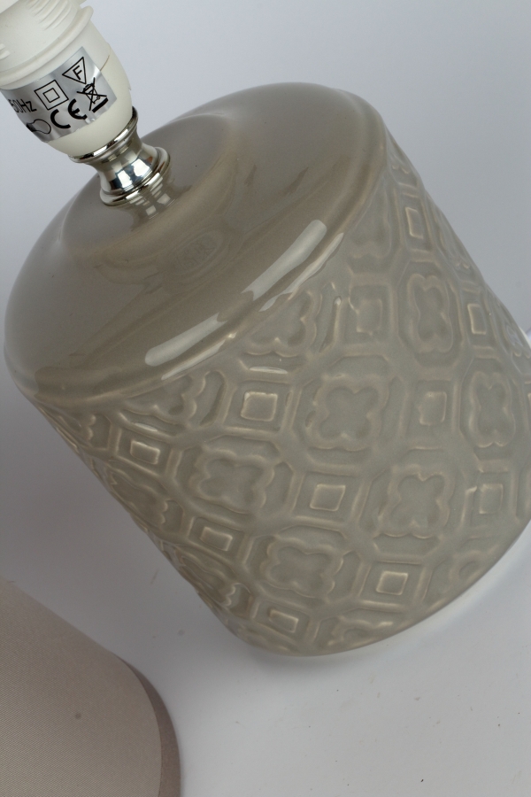 Stolní lampa keramická 18x18x28cm C