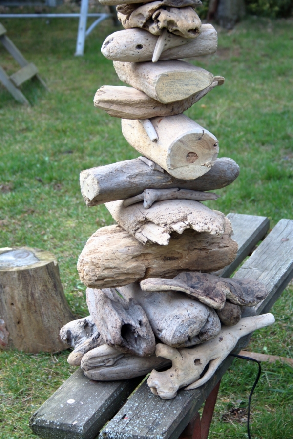 Stolní lampa s cylindrem z náplavového dřeva 100cm