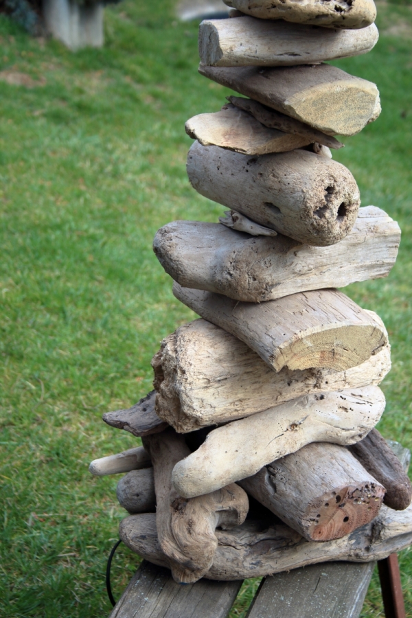 Stolní lampa s cylindrem z náplavového dřeva 100cm