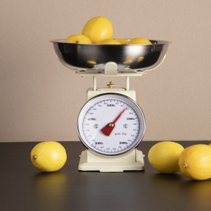 Stolní váha Vintage 