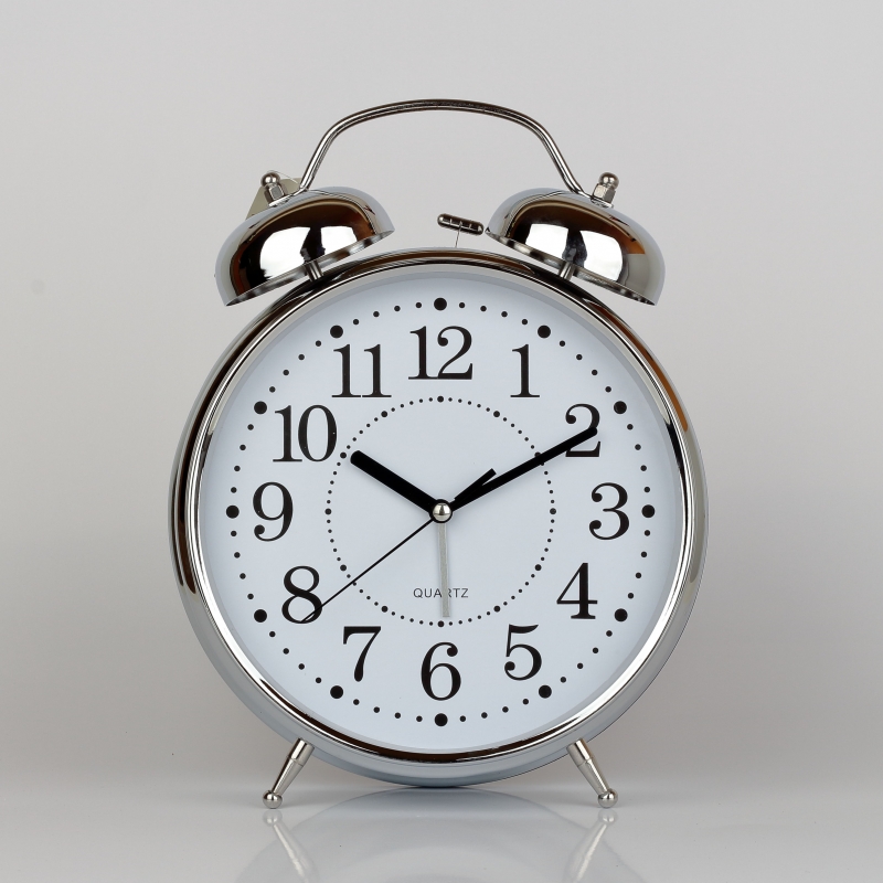 Stříbrné stolní hodiny / budík 23x8x30cm