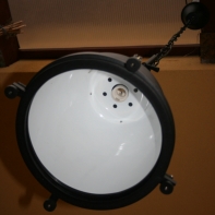 Stropní svítidlo v industriálním stylu - kov