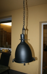 Stropní svítidlo v industriálním stylu - kov