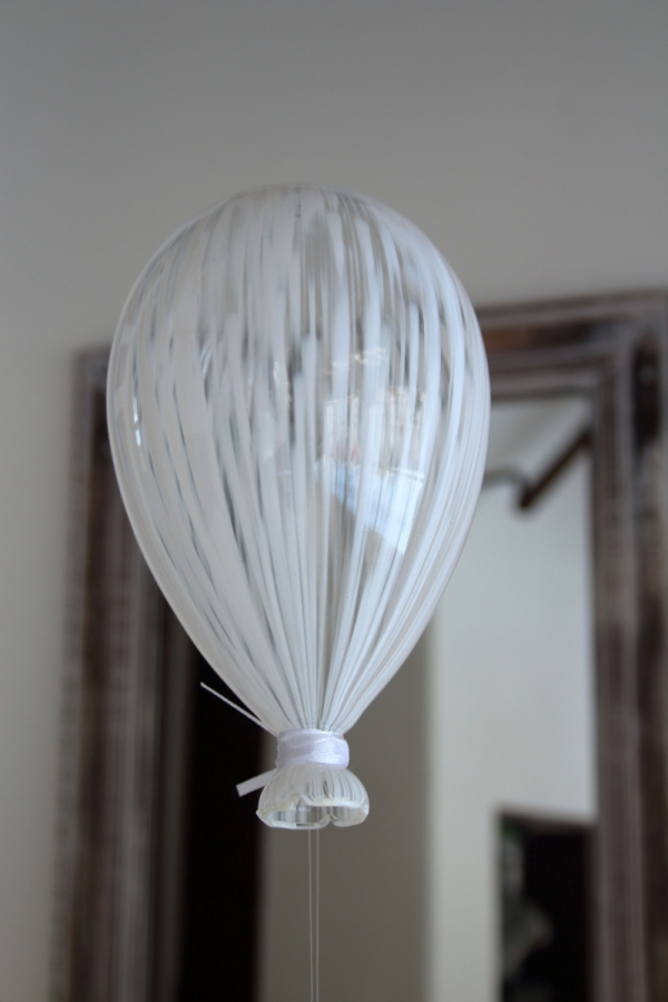 Svatební dekorace závěsný balónek 12x7cm