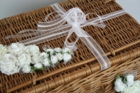 Svatební dekotrace - schránka na přání a peníze proutěný kufr 40x17x28cm