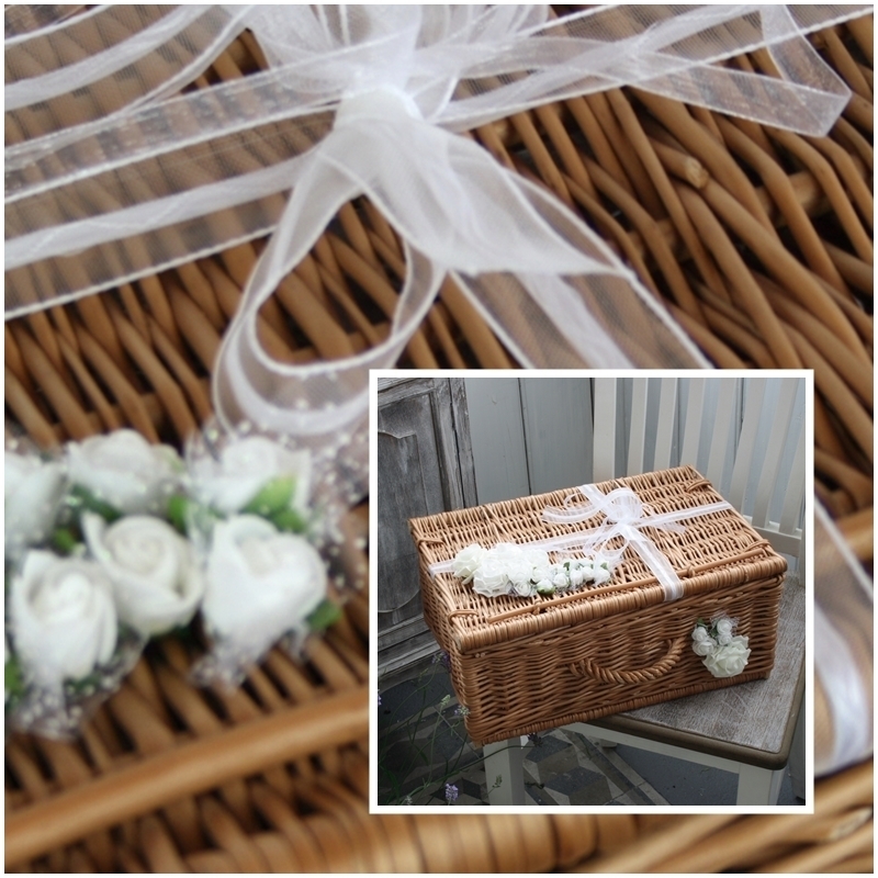 Svatební dekotrace - schránka na přání a peníze proutěný kufr 40x17x28cm