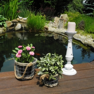 Svícen kovový bílý 40cm