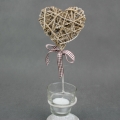 Svícen srdce proutěné