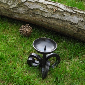 Svícen zakroucenec ručně kovaný 11cm