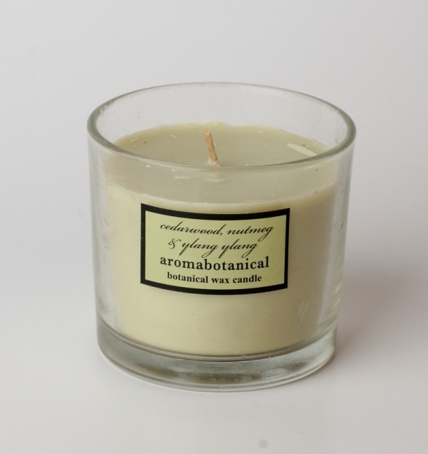 Svíčka Aromabotanical cedrové dřevo 180g