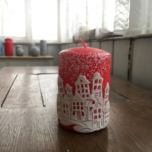 Svíčka vánoční čas válec červený 7x10cm