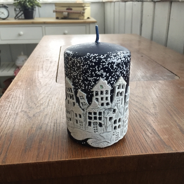 Svíčka vánoční čas válec modrý 7x10cm