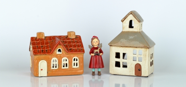 Svítící domeček krémový 13,5 x 11 x 9 cm