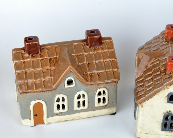 Svítící domeček krémový 13,5 x 11 x 9 cm