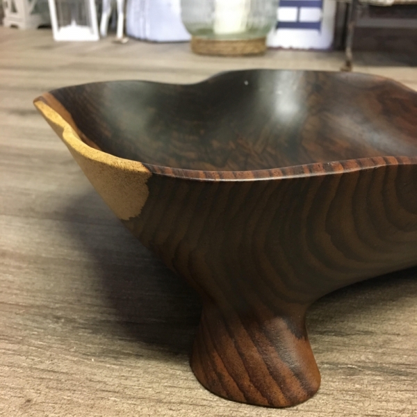 Teakové dřevo ošatka tmavá 28x28cm