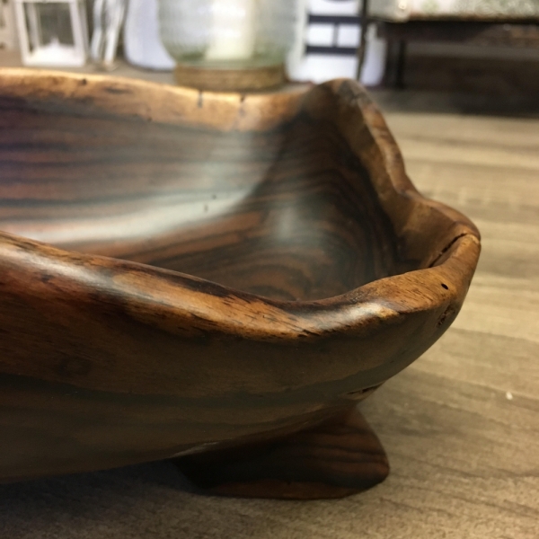 Teakové dřevo ošatka tmavá 35x19cm