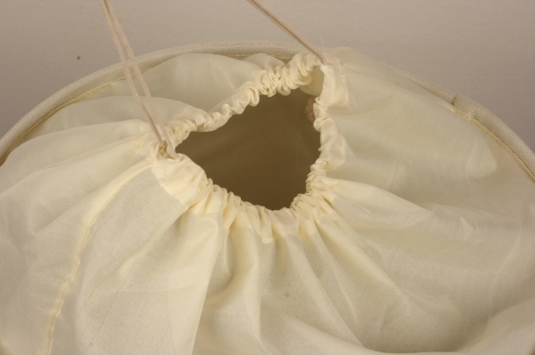 Textilní koš na prádlo se stahovací šňůrou hvězda 47cm