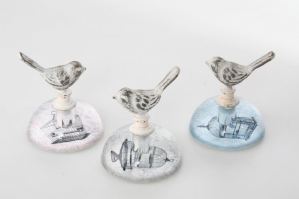 Těžítko s ptáčkem růžové 8x10x10cm