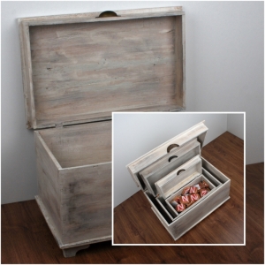 Truhla dřevěná s patinou 60x38x33 cm