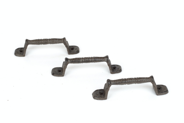 Úchytka na nábytek litinová