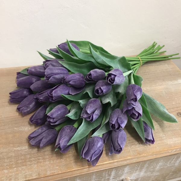 Umělé francouzské tulipány