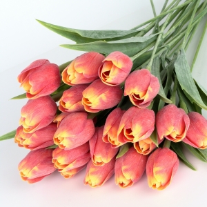 Umělé tulipány červeno-oranžové