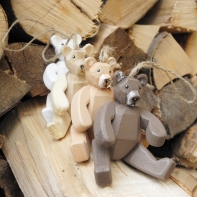 Vánoční dekorace  - medvídek ze dřeva 11 cm