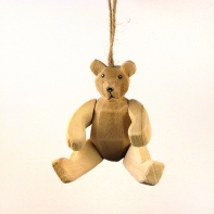 Vánoční dekorace  - medvídek ze dřeva 11 cm
