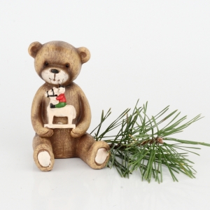 Vánoční dekorace soška medvídka s koníkem 11cm