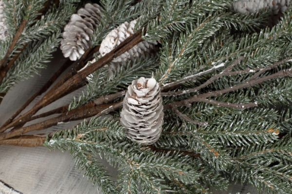 Vánoční dekorace umělá větev jehličnatá 70cm