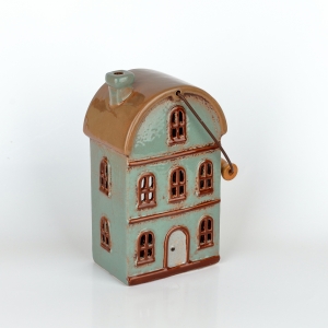 Vánoční domeček 11 oken oblouková střecha, hnědá okna