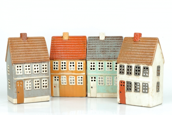 Vánoční domeček NOVAline 22x12x8cm