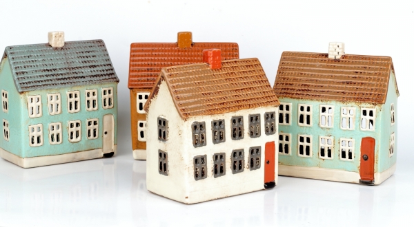 Vánoční domeček škola 17x8x14cm 