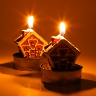 Vánoční svícen domek 6x7cm
