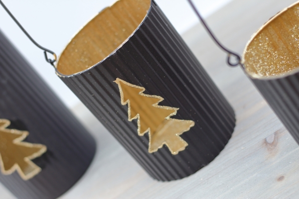 Vánoční svícen se stromkem 19cm, černo-zlatý