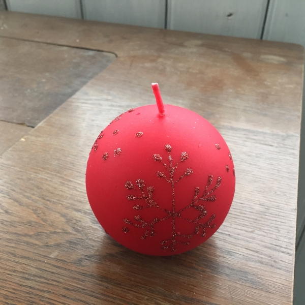 Vánoční svíčka sněhová vločka koule červená 10cm