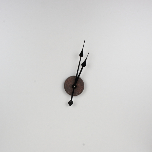 Velké kovové nástěnné hodiny 80cm