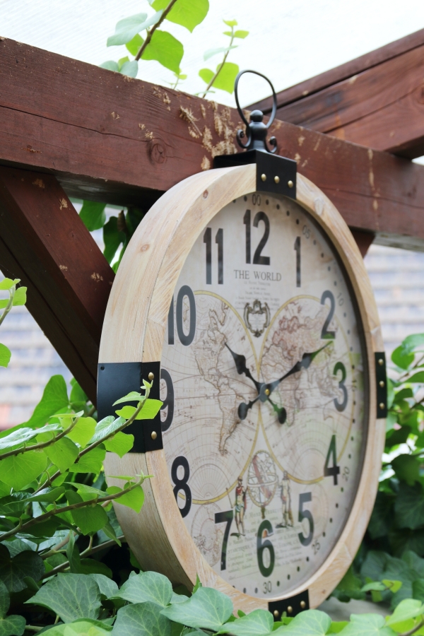 Velké nástěnné hodiny 70cm