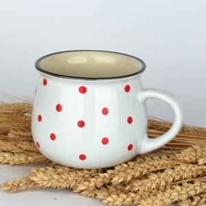 Velký hrnek na čaj s červenými puntíky 11cm