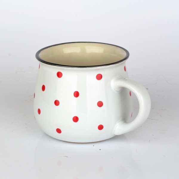Velký hrnek na čaj s červenými puntíky 11cm