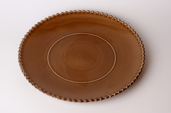 Velký servírovací talíř PEARL kávový 33cm