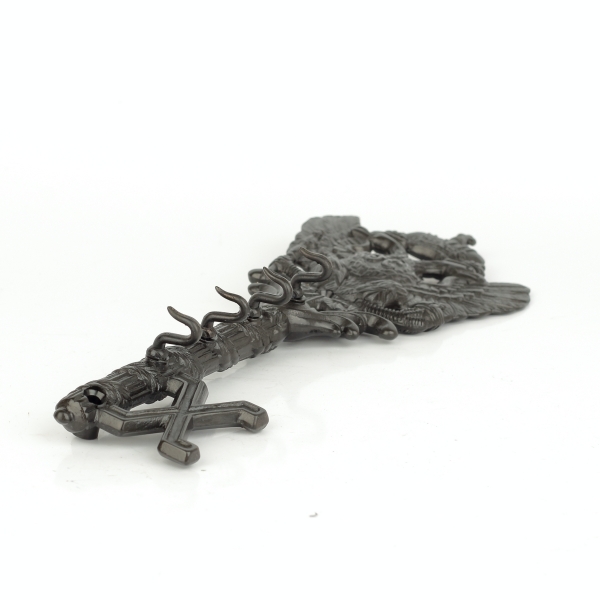 Věšák na klíče ve tvaru historického klíče 27 x 10 cm kov