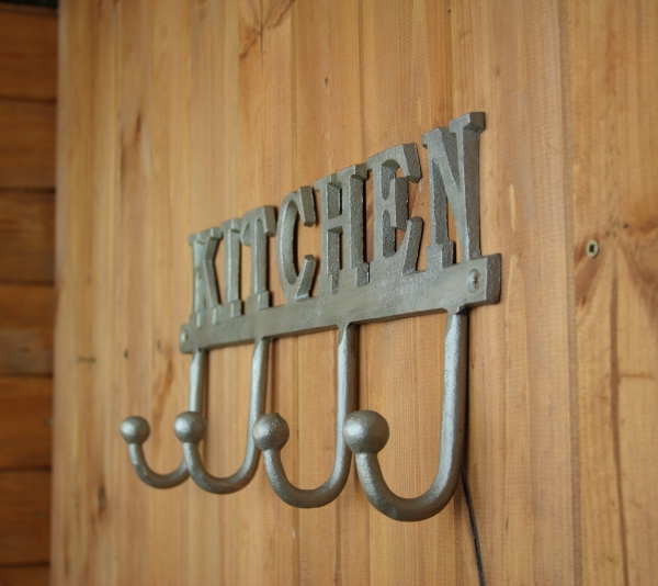 Věšák s kovovými háčky do kuchyně Kitchen 39x6x17cm- VYŘAZENO