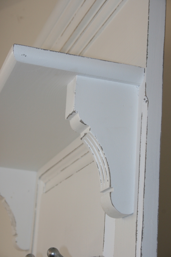 Věšáková stěna s úložným prostorem 76x210x40cm