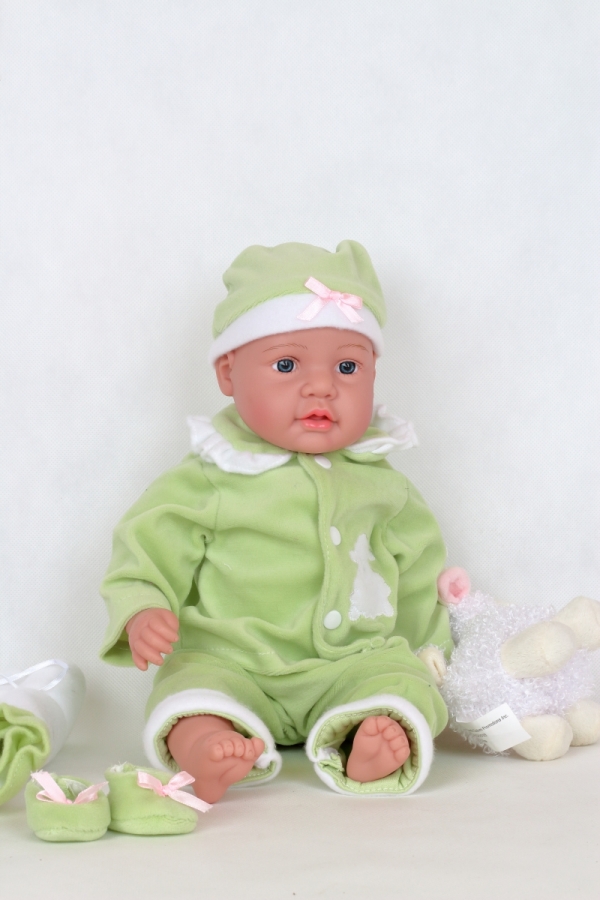 Vinylová panenka s dekou a ovečkou 40cm