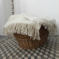 Vlněná přikrývka béžová režná bez vzoru 150x120cm