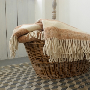 Vlněná přikrývka/deka bežovo-hnědý pruh 135x200cm