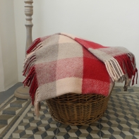 Vlněný pléd červené káry 135x200cm